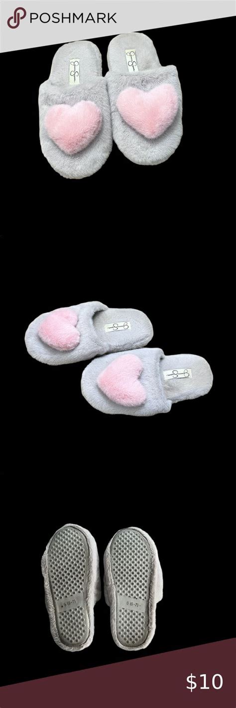 Jessica Simpson Fuzzy Slippers Size Small Fuzzy Slippers Jessica