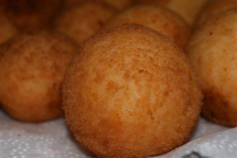 Specialit Siciliane Come Preparare Gli Arancini O Arancine Di Riso