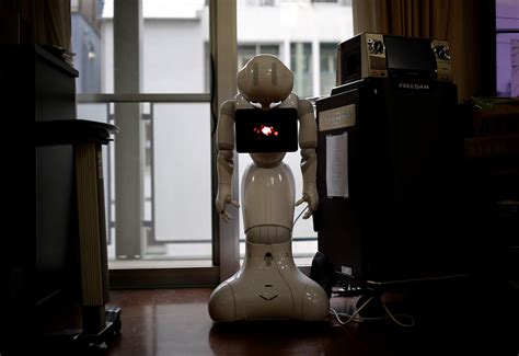japan kuemmern sich schon jetzt die roboter um die alten menschen nzz