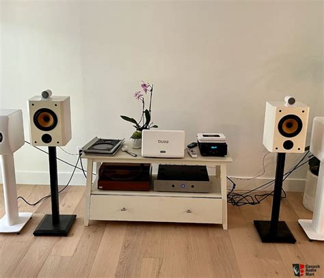 Bowers And Wilkins Matrix Speakers Rare White Colour Photo