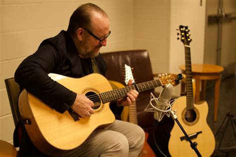 Podcast 169 Colin Hay Fretboard Journal