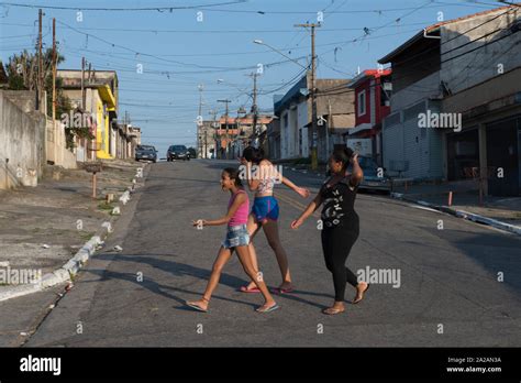 Favela Of Sao Paulo Banque De Photographies Et Dimages à Haute