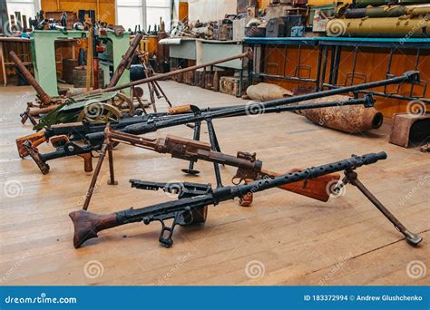 World War Ii Weapons In The Museum Stock Photo Image Of Pradesh