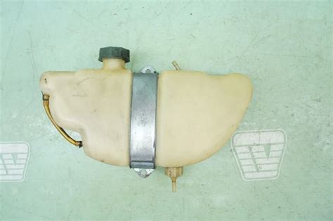 1972 Kawasaki H2 H 2 H2750 Triple Kh Kh750 750 Mach H2a Oil Tank 1995