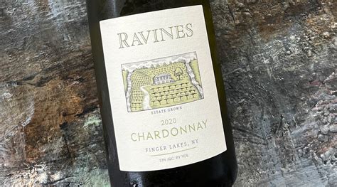 2020 Ravines Wine Cellars Chardonnay Finger Lakes New York State USA