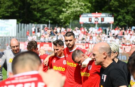 Nach Bei Viktoria K Ln Gemischte Gef Hle Beim Ssv Jahn Regensburg