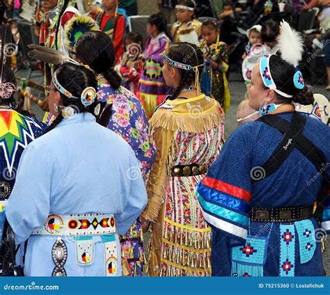 Aboriginal Dancers At Pow Wow Editorial Image Image Of Heritage