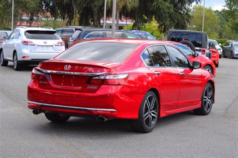 2017 Honda Accord Sport Special Edition Tire Size