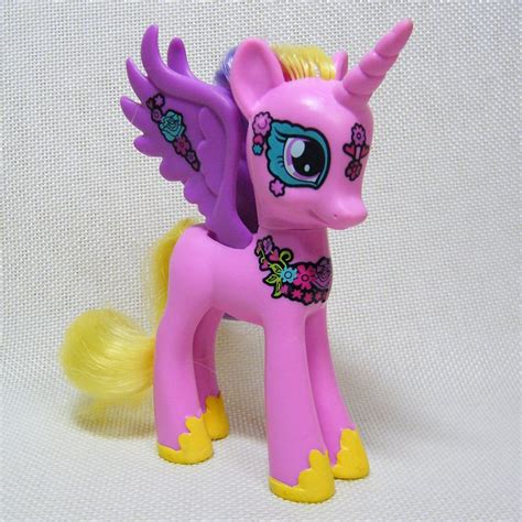 My Little Pony G4 Princess Cadance Ponymania Friendship Blossom Collection