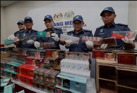 Kastam Johor Rampas Rokok Keretek Putih Seludup Bernilai Rm Juta Kldt