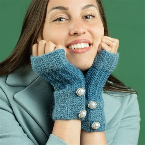 Freja Wrist Warmers Patterns Hobbii Co Uk