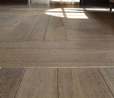 HARDWOOD FLOORING TRENDS 2023