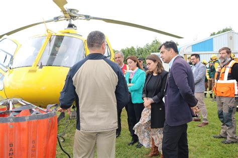 CONAF Los Ríos ya cuenta con un helicóptero para el combate de incendios