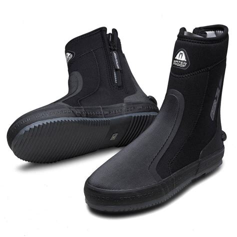 7mm Diving Boots | Mike's Dive Store