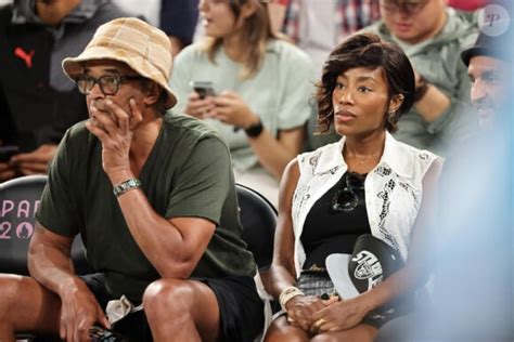 Photo Yannick Noah Et Sa Compagne Malika Les C L Brit S En Tribunes