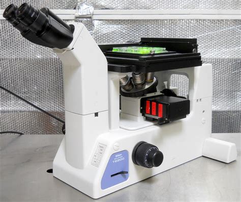 Nikon Eclipse TE200 Inverted Fluorescence Research Microscope