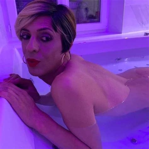 Céline Laffite gets Like a French Shemale Bareback Bareback Porn xHamster