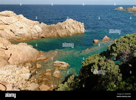 Playa De Li Cossi Costa Paradiso Provincia De Olbia Tempio Mar