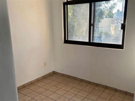 Venta Casa En Fraccionamiento Colomos Providencia Guadalajara Jalisco