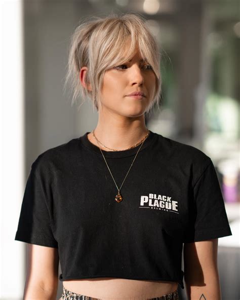 short shaggy pixie cuts