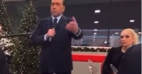 Berlusconi Se Vincete Vi Faccio Arrivare Un Pullman Di Tr” Video