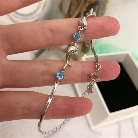 Cute Dolphin Bracelet For Womens In Sterling Silver