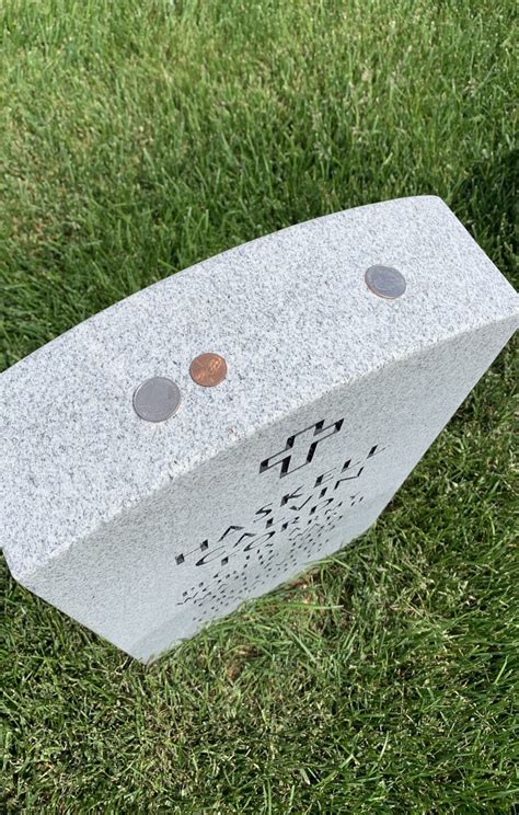 Coins On Fallen Veterans Graves What Do They Mean