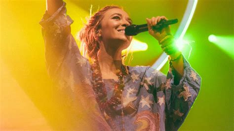 WiseGuys | Lauren Daigle: Behold Tour 2022s show in New Orleans, LA Dec ...