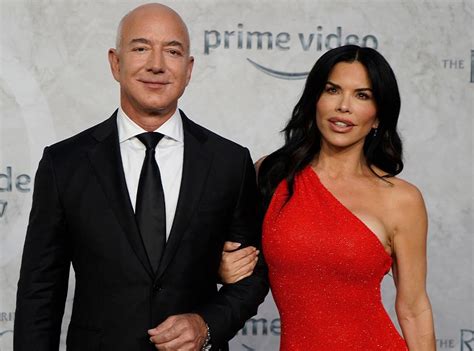 Pop Tingz On Twitter Jeff Bezos And Girlfriend Lauren Sanchez Are