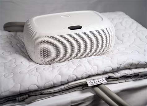 The 8 Best Cooling Mattress Toppers of 2022 - PureWow