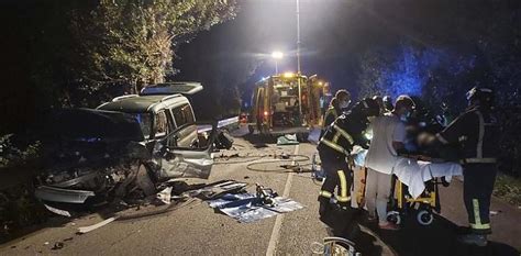 Un Tr Gico Accidente De Tr Fico A La Altura De Villaviciosa Se Salda