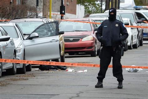 Criblé De Balles En Plein Jour à Montréal Tva Nouvelles