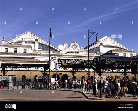 Brighton Railway Station Hi Res Stock Photography And Images Alamy