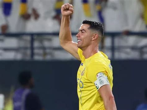 Bawa Al Nassr Menang Ronaldo Cetak Gol Ke 400 Sejak Injak Usia 30 Tahun Liga Olahraga