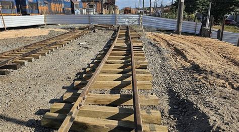 Canal de macrodrenagem do bairro Silva Jardim em andamento obra é