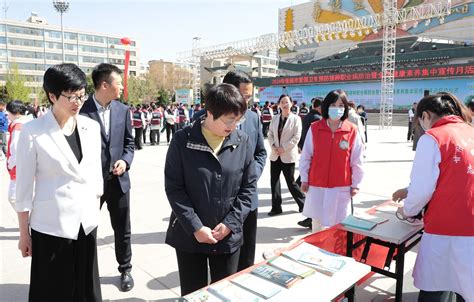 张掖市卫生健康委员会 张掖市举行爱国卫生疾病防控暨全民健康素养集中宣传月启动仪式