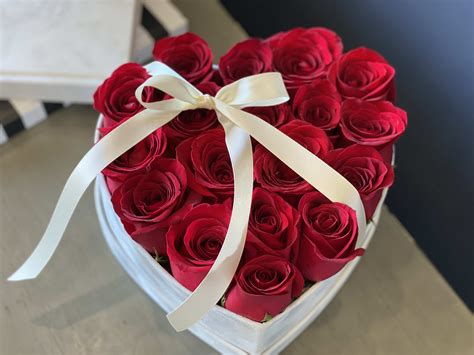 Heart Shaped Box With 18 Red Roses By Luxury Flowers Miami