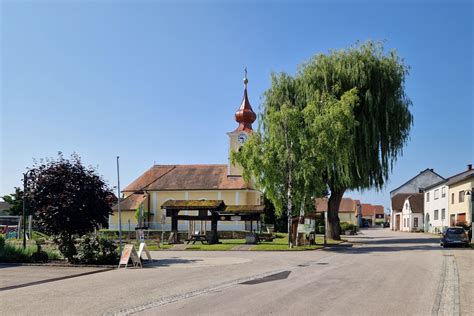 Weinbergwanderweg Nu Dorf Ob Der Traisen Spazierweg Reichersdorf