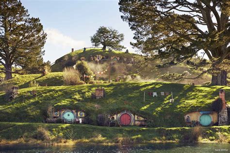 16-Day Classic Lord of the Rings New Zealand Tour | Book Now