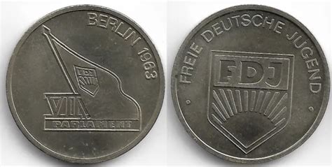 HETTSTEDT MEDAILLE BERLIN VII Parlament Der FDJ 1963 Nicht Magnetisch