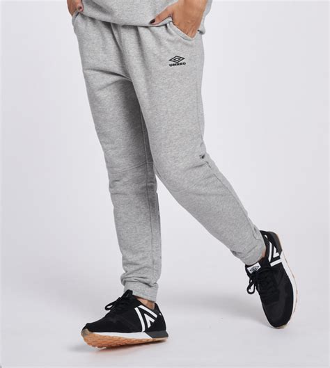 PANTALÓN UMBRO EMBOSSED LOGO JOGGER GREY