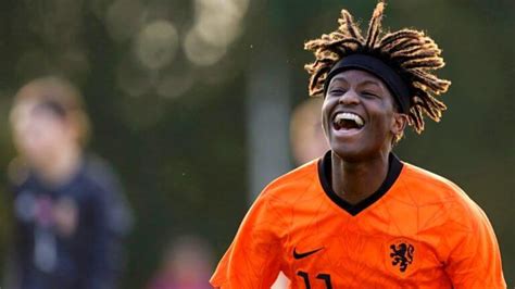 Onbevangenheid Jonge Isaac Babadi Doet Denken Aan Jonge En Bij Psv Nog