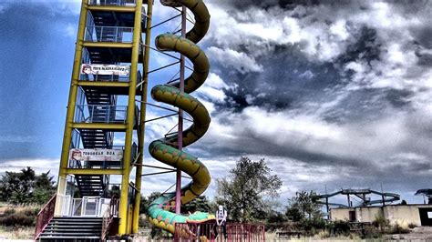 Le Parc Aquatique Abandonn Urbex Youtube