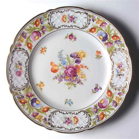 Schumann Bavaria EMPRESS DRESDEN FLOWERS Dinner Plate 5979332 EBay