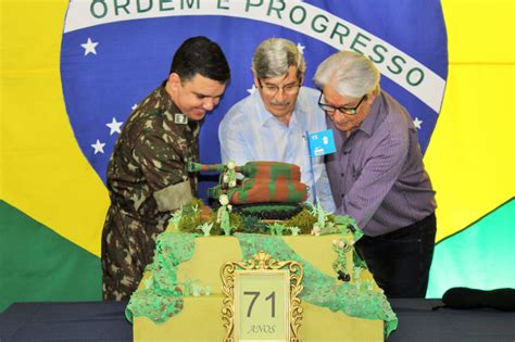 15º GAC AP COMEMORA 71 ANOS DE HISTÓRIA E TRADIÇÃO