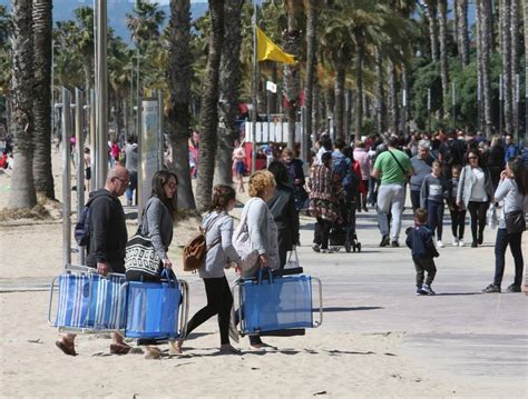 La Setmana Santa Tanca Amb Complet A Catalunya