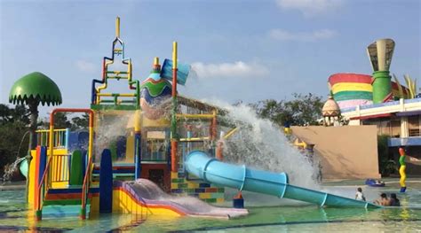 Top 8 Wisata Waterpark Kolam Renang Bekasi Terbaru 2025