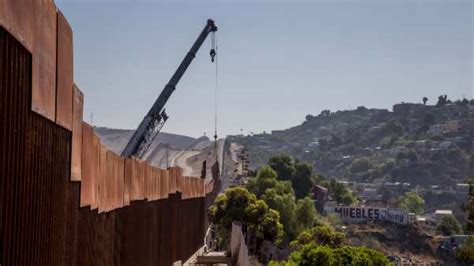 Pent Gono Destinar M S De Mil Mdd Para Muro Fronterizo El Heraldo