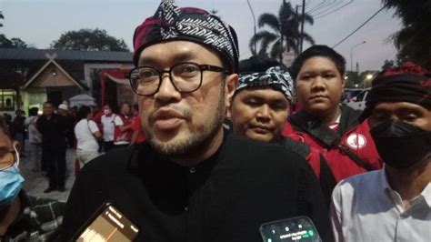 Pdi Perjuangan Tegas Anggota Dprd Purwakarta Yang Ditangkap Saat Pesta