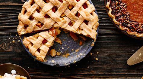 Lattice-Top Apple Quince Pie Recipe – Sunset Magazine